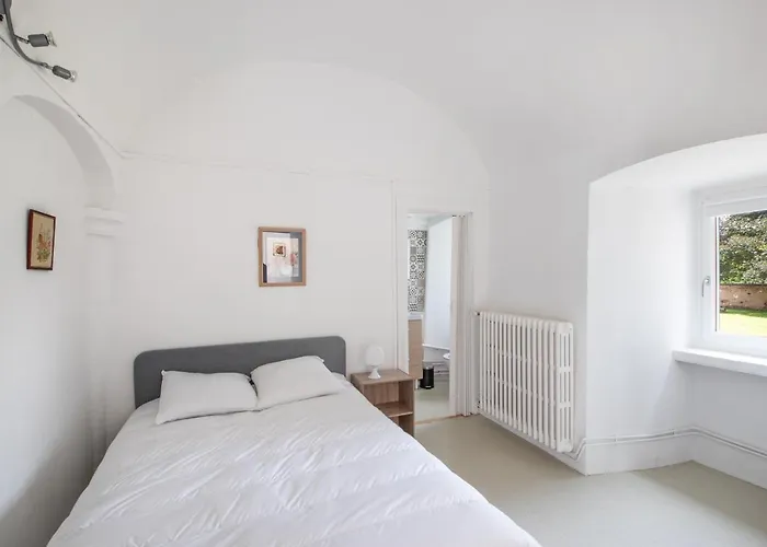CABANA&Le Gîte de la Tour